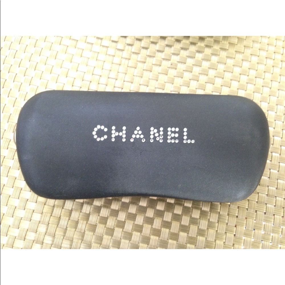 Authentic Chanel sunglasses case Swarovski crystal - Picture 9 of 10
